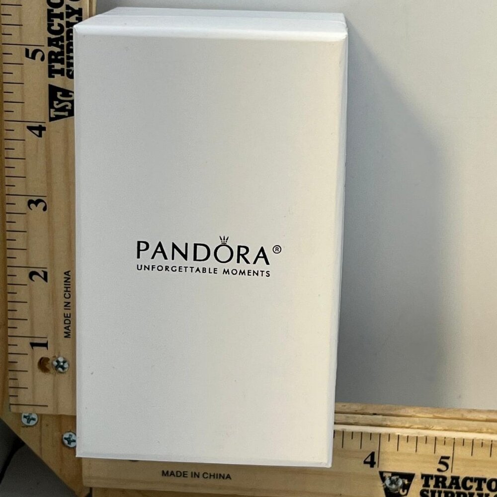 Pandora 2013 Porcelain Santa Ornament White Christmas Boxed For Decoration
